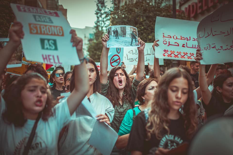 Yes to the Content of the Family Protection Decree-Law If A, Entrusted Environment to its Implementation and to Prosecute the Hate Speech and the Incitement is Provided