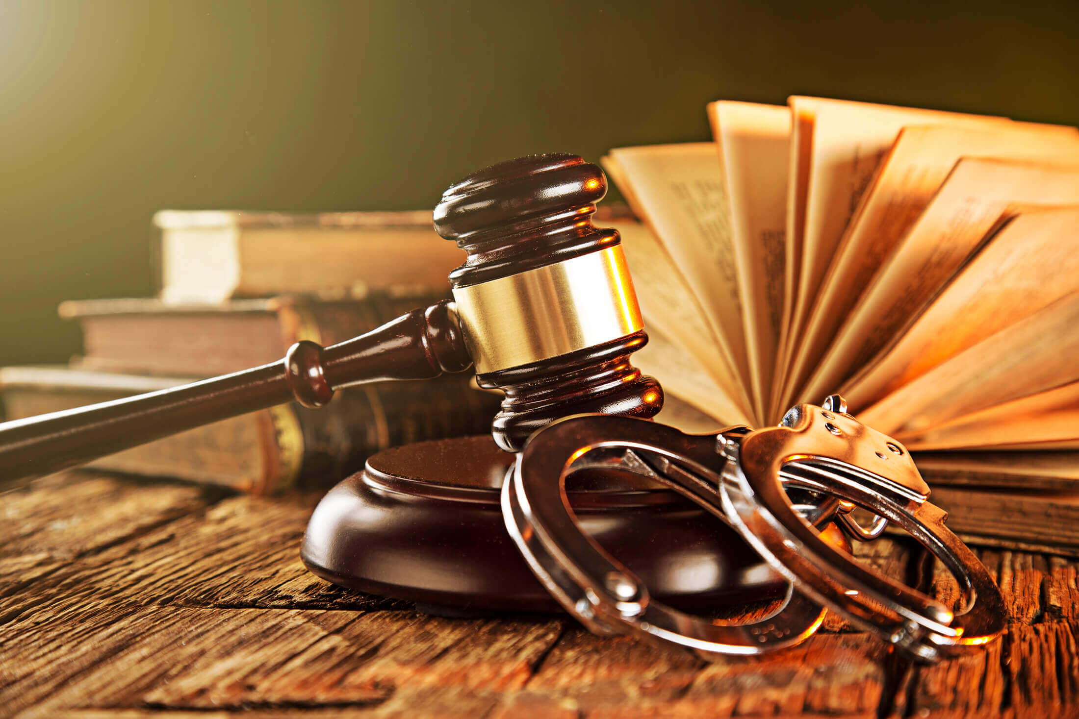 Violating the lawyer’s Right to Copy the Case File and Discharge his Professional Duty