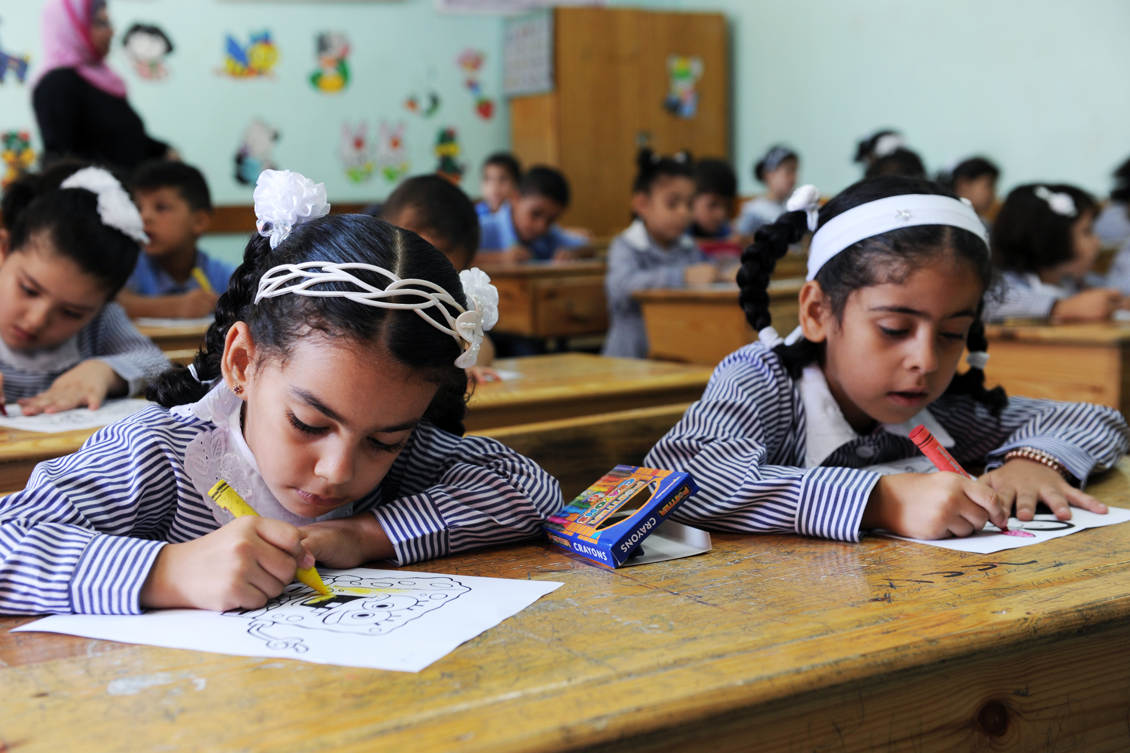 MUSAWA's Intervention Helps Stopping a Decision Could Threaten the Fate of Two UNRWA Schools' Students in Gaza