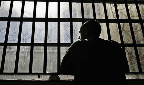 Refraining from Executing a Judicial Decision and Unlawful Detention